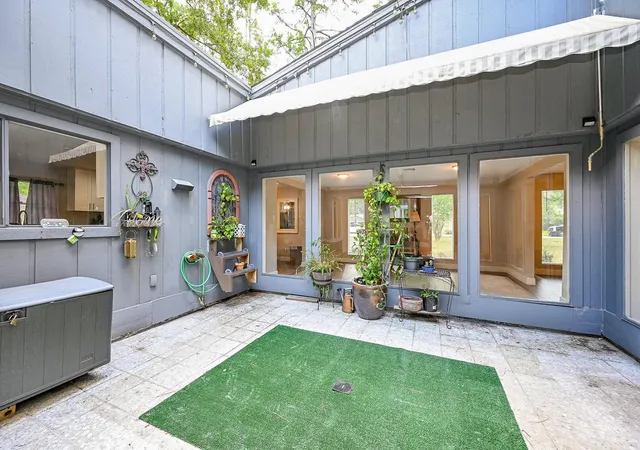 Photo 4 of Single family home for sale at 2406 Encreek Rd, Houston, TX 77068 | MLS# 32631046 | Listing updated on 2026-09-09