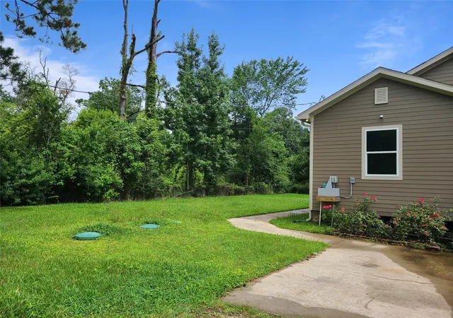 Photo 2 of Sale Pending at 27436 Lantern Ln, New Caney, TX 77357 | MLS# 72417795 | Listing updated on 2026-09-02