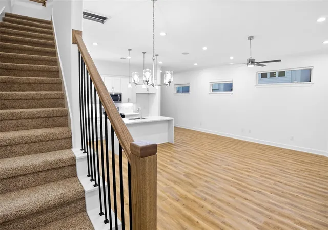3rd image of 5012 Elizabeth City St, Houston, TX 77021 | MLS# 84978969