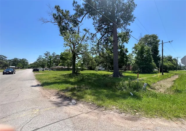 Photo 3 of Land for sale at 404 E & 400 Hanson St, Cleveland, TX 77327 | MLS# 47337759 | Listing updated on 2026-03-26