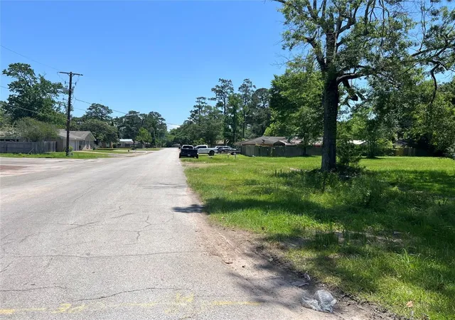 Photo 4 of Land for sale at 404 E & 400 Hanson St, Cleveland, TX 77327 | MLS# 47337759 | Listing updated on 2026-03-26