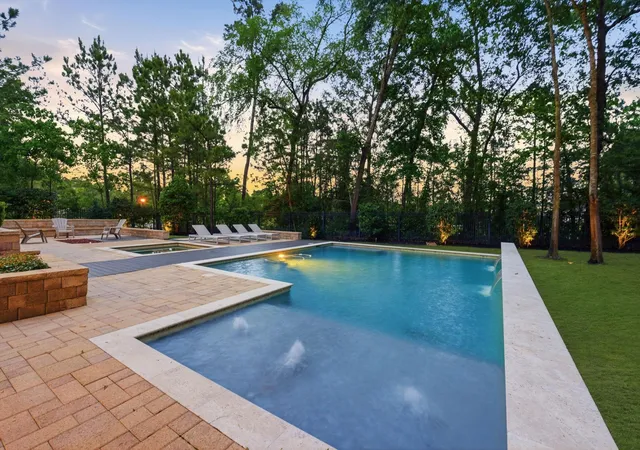 3rd image of 78 S Badger Lodge Cir, The Woodlands, TX 77389 | MLS# 18913434