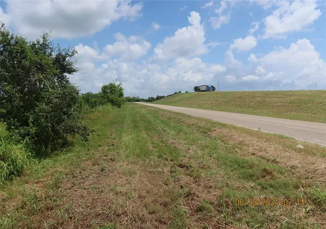 3rd image of 1046 Railhead Road, Columbus, TX 78934 | MLS# 39282569