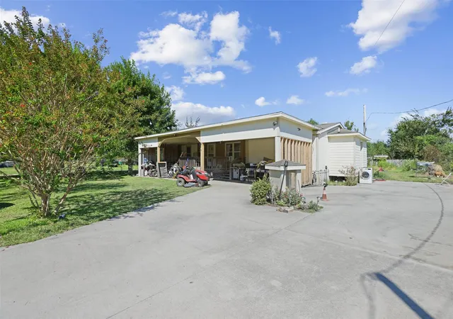 image of 3805 Danek Rd, Crosby, TX 77532 | MLS# 30734969