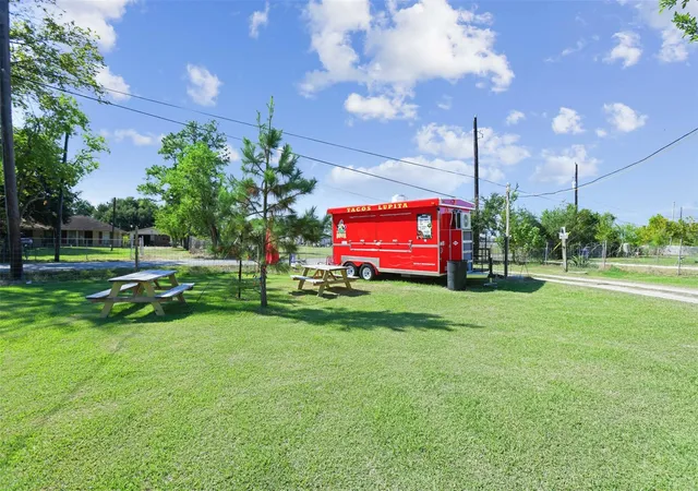 image of 3805 Danek Rd, Crosby, TX 77532 | MLS# 30734969