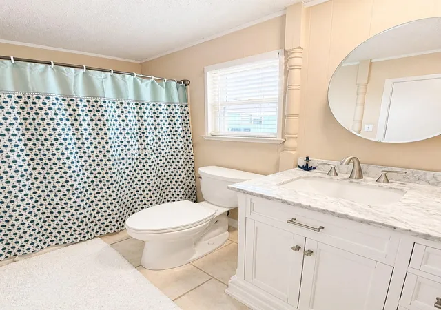 5th image of 1319 Maui Dr, Galveston, TX 77554 | MLS# 67480072