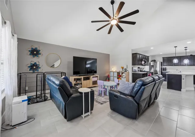 5th image of 15462 Picea Azul St, Channelview, TX 77530 | MLS# 75141456