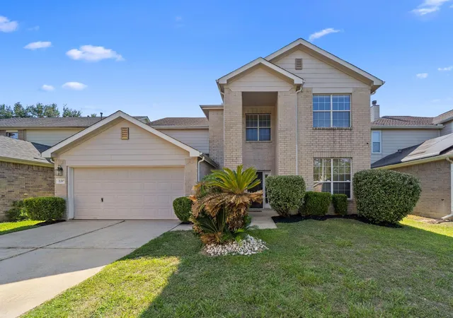 Photo 2 of Single family home for sale at 21207 Wickton Ln, Humble, TX 77338 | MLS# 98523627 | Listing updated on 2026-09-18