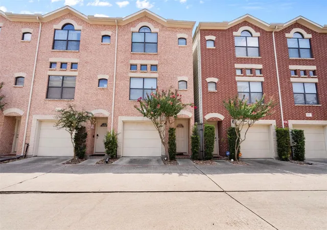 Homes for sale in Houston, TX | 8715 Meadowcroft Dr #201, Houston, TX 77063 | MLS# 86456065