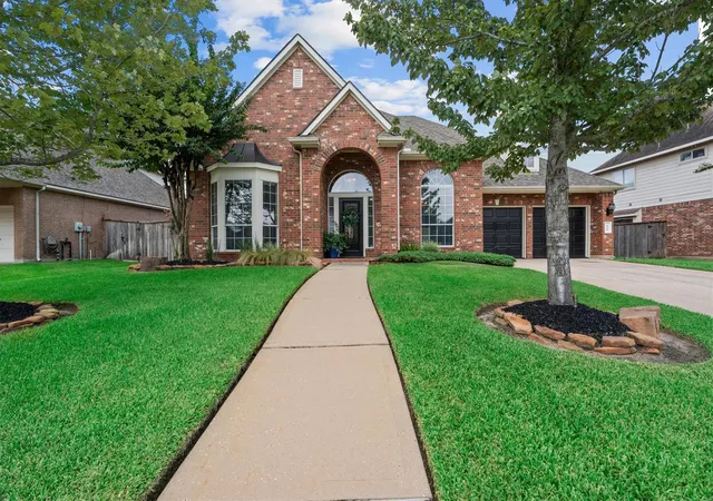 Photo 1 of Sale Pending at 6818 Ashton Pines Ln, Spring, TX 77379 | MLS# 34492628 | Listing updated on 2026-08-29