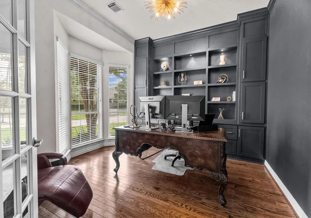 Photo 4 of Sale Pending at 6818 Ashton Pines Ln, Spring, TX 77379 | MLS# 34492628 | Listing updated on 2026-08-29