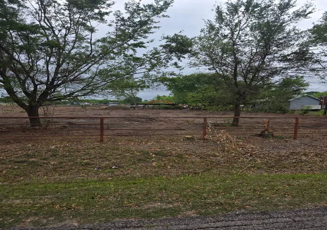 6th image of 0 Berry Rd, Pearland, TX 77584 | MLS# 44072546