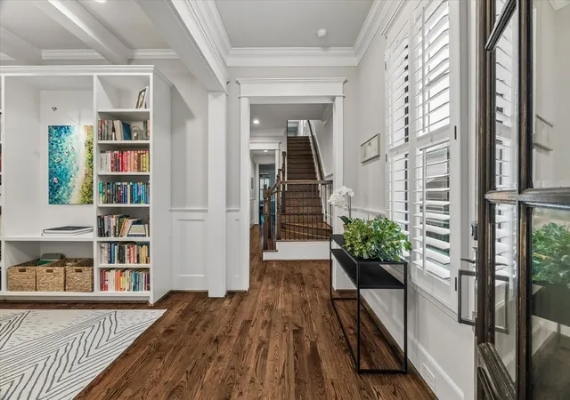Photo 2 of Single family home for sale at 625 Allston St #B, Houston, TX 77007 | MLS# 65594497 | Listing updated on 2026-09-23