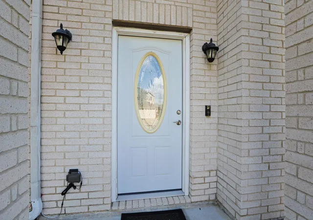 Photo 2 of Single family home for sale at 11642 Quinn Ridge Way, Houston, TX 77038 | MLS# 2344120 | Listing updated on 2026-09-15