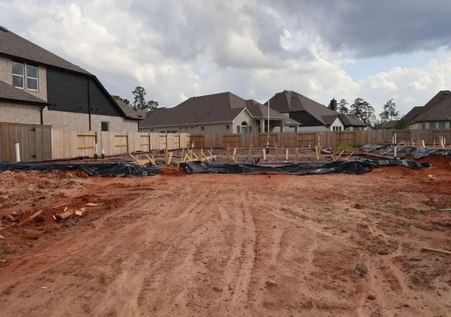 4th image of 132 Silverbow Creek Wy, Conroe, TX 77304 | MLS# 73439914