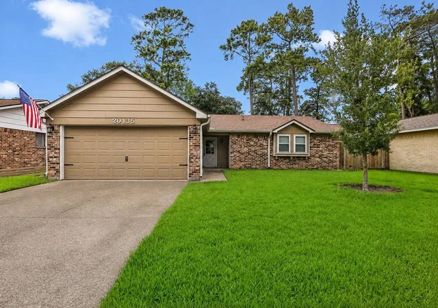Photo 1 of Single family home for sale at 20135 Fox Grv Ln, Humble, TX 77338 | MLS# 31521483 | Listing updated on 2026-09-07