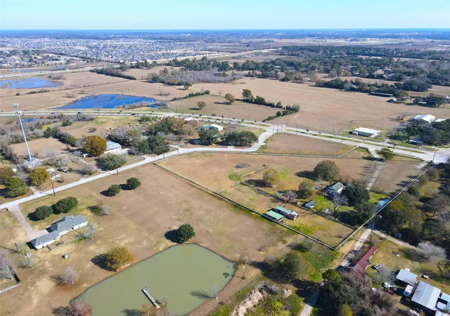 5th image of 18807 Mueschke Rd, Tomball, TX 77377 | MLS# 20862213