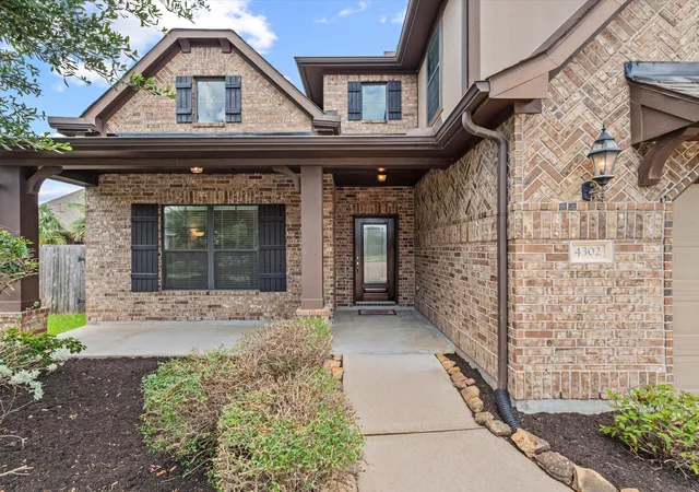 Photo 2 of Single family home for sale at 4302 Kent Ranch Ct, Katy, TX 77494 | MLS# 29605689 | Listing updated on 2026-09-10