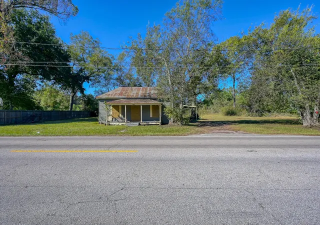 1st image of 26115 W Hardy Rd, Spring, TX 77373 | MLS# 73320447