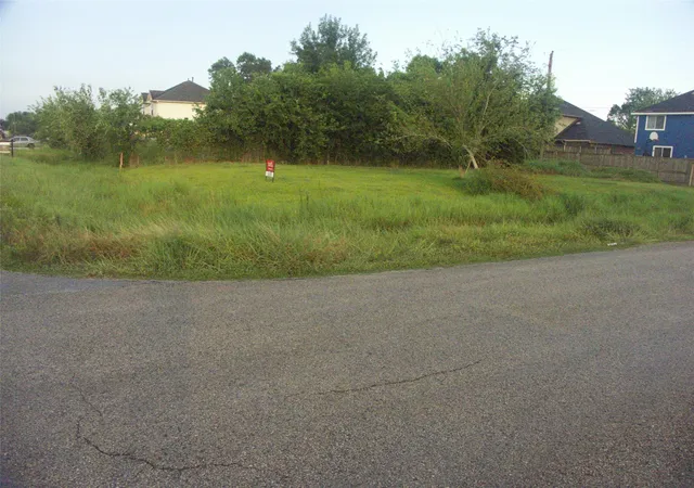 1st image of 5302 Ricky St, Houston, TX 77033 | MLS# 34781230