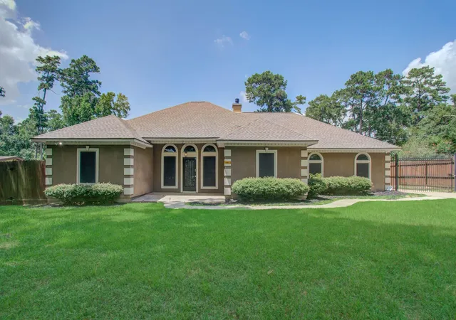 Photo 2 of Single family home for sale at 14902 Cactus Wren Dr, Tomball, TX 77377 | MLS# 23599342 | Listing updated on 2026-08-31