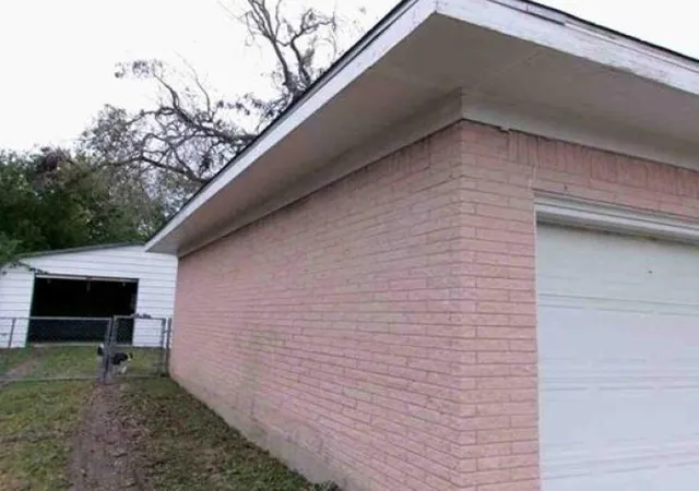 2nd image of 1903 S 13th St, Temple, TX 76504 | MLS# 91456340