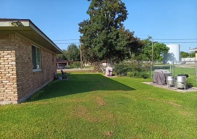 16th image of 5403 3rd St, Danbury, TX 77534 | MLS# 26381060