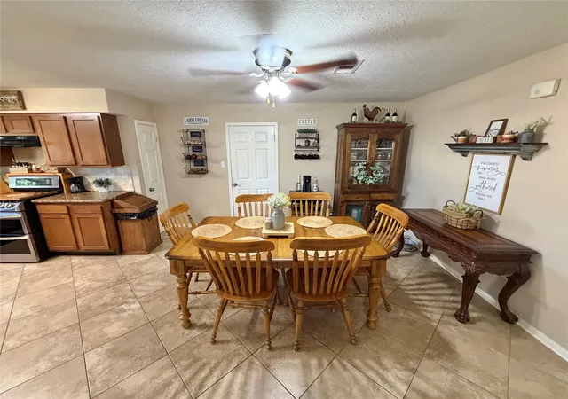 5th image of 5403 3Rd St, Danbury, TX 77534 | MLS# 26381060