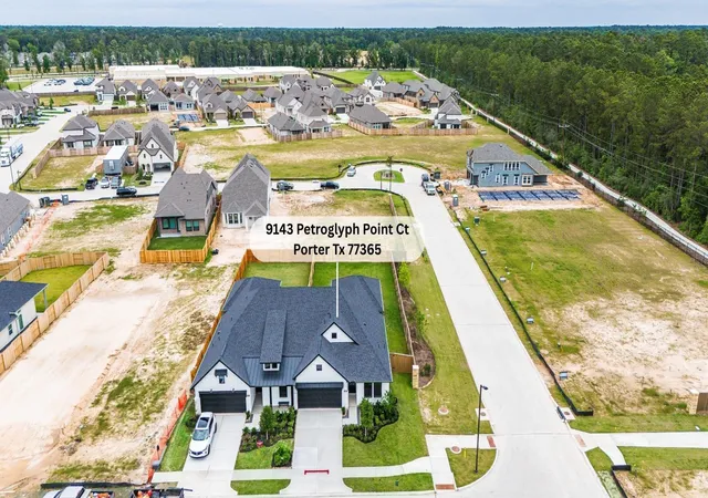 Photo 3 of Townhouse for sale at 9143 Petroglyph Point Ct, Porter, TX 77365 | MLS# 78625140 | Listing updated on 2026-09-04