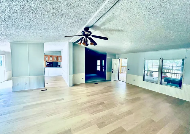 3rd image of 11692 W Old Oak Trl, Willis, TX 77378 | MLS# 15438987
