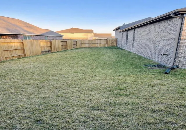 Homes for sale in Rosharon, TX | 4334 Redford Valley Rd, Rosharon, TX 77583 | MLS# 45459893