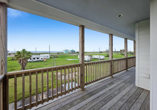 Homes for sale in Gilchrist, TX | 1023 N Bay St, Gilchrist, TX 77617 | MLS# 81389606