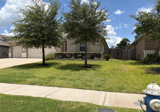 1st image of 25614 Pinyon Hill Trl, Tomball, TX 77375 | MLS# 33328874