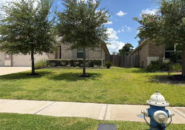 2nd image of 25614 Pinyon Hill Trl, Tomball, TX 77375 | MLS# 33328874