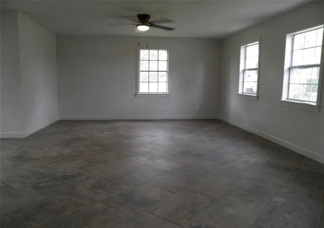 Photo 3 of Single family home for sale at 12617 Sunset Cir, Santa Fe, TX 77510 | MLS# 20773688 | Listing updated on 2026-09-15