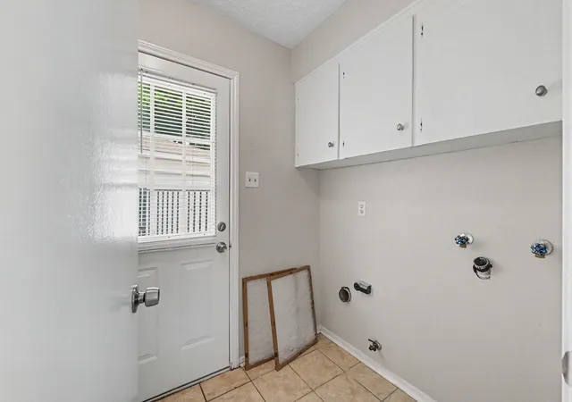16th image of 12219 Meadowhollow Dr, Meadows Place, TX 77477 | MLS# 71314876