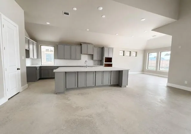 Photo 3 of Single family home for sale at 32109 Pond Pine Ct, Spring, TX 77386 | MLS# 14445523 | Listing updated on 2026-09-21