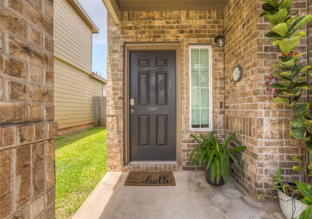 Photo 2 of Single family home for sale at 13525 Brooklyn Mead Ln, Willis, TX 77378 | MLS# 40285205 | Listing updated on 2026-08-28