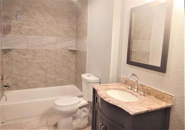 13th image of 9707 Richmond Ave #53, Houston, TX 77042 | MLS# 84263144