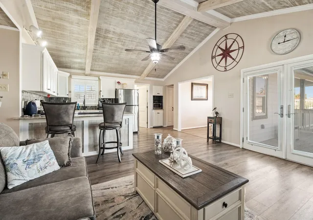 Photo 4 of Single family home for sale at 3730 Concho Key, Galveston, TX 77554 | MLS# 671394 | Listing updated on 2026-08-04