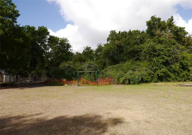 Photo 4 of Land for sale at 613 Danover St, Katy, TX 77494 | MLS# 29429823 | Listing updated on 2025-12-09