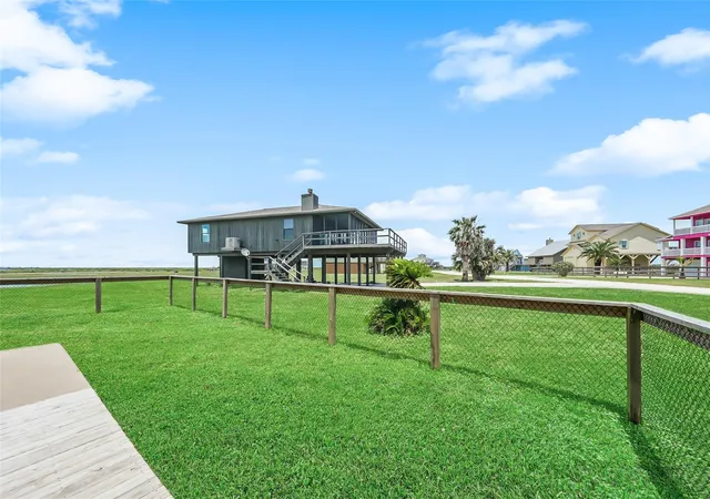 Photo 4 of Single family home for sale at 380 Driftwood, Matagorda, TX 77457 | MLS# 94877851 | Listing updated on 2026-09-07