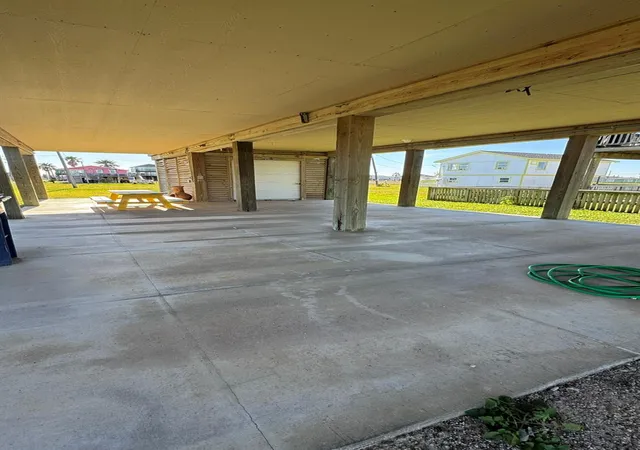22nd image of 317 Olive St, Freeport, TX 77541 | MLS# 51968519