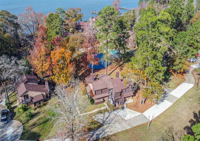 4th image of 200 Fountain Lake #132, Livingston, TX 77351 | MLS# 55577087