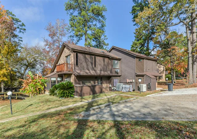 5th image of 200 Fountain Lake #132, Livingston, TX 77351 | MLS# 55577087