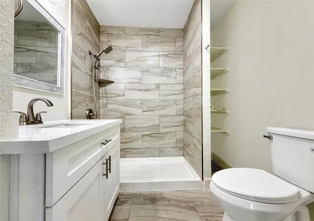 Photo 3 of Single family home for sale at 6818 Avenue O, Houston, TX 77011 | MLS# 29411548 | Listing updated on 2026-09-21