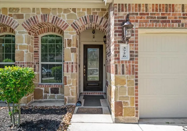 Photo 4 of Single family home for sale at 3726 Whisper Walk, Montgomery, TX 77356 | MLS# 63207745 | Listing updated on 2026-09-13