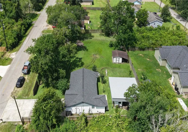 2nd image of 16739 Forest Trail Dr, Channelview, TX 77530 | MLS# 71817771
