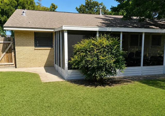 Homes for sale in Texas City, TX | 3005 Somerset, Texas City, TX 77590 | MLS# 41288003