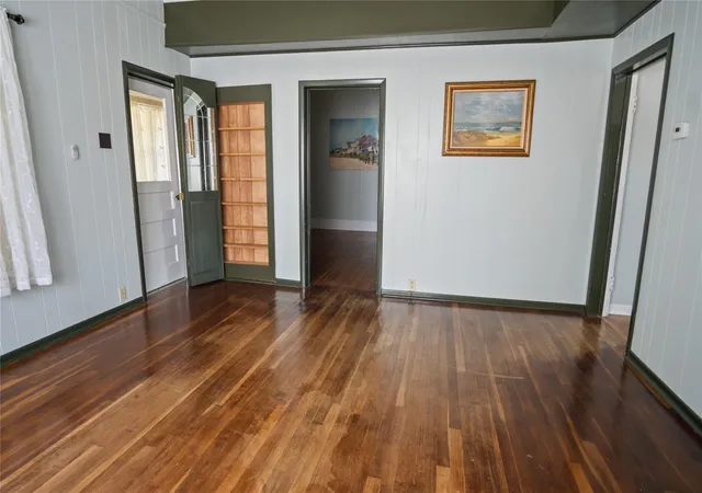 Homes for sale in High Island, TX | 1977 E 7th St, High Island, TX 77623 | MLS# 46660998